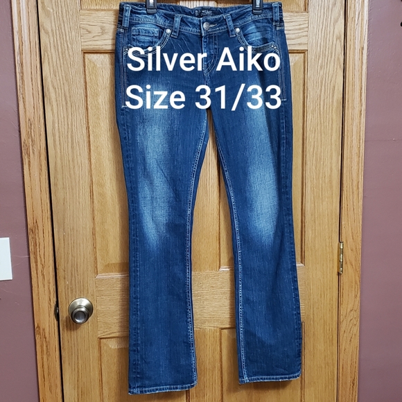 what size is a 31 in silver jeans